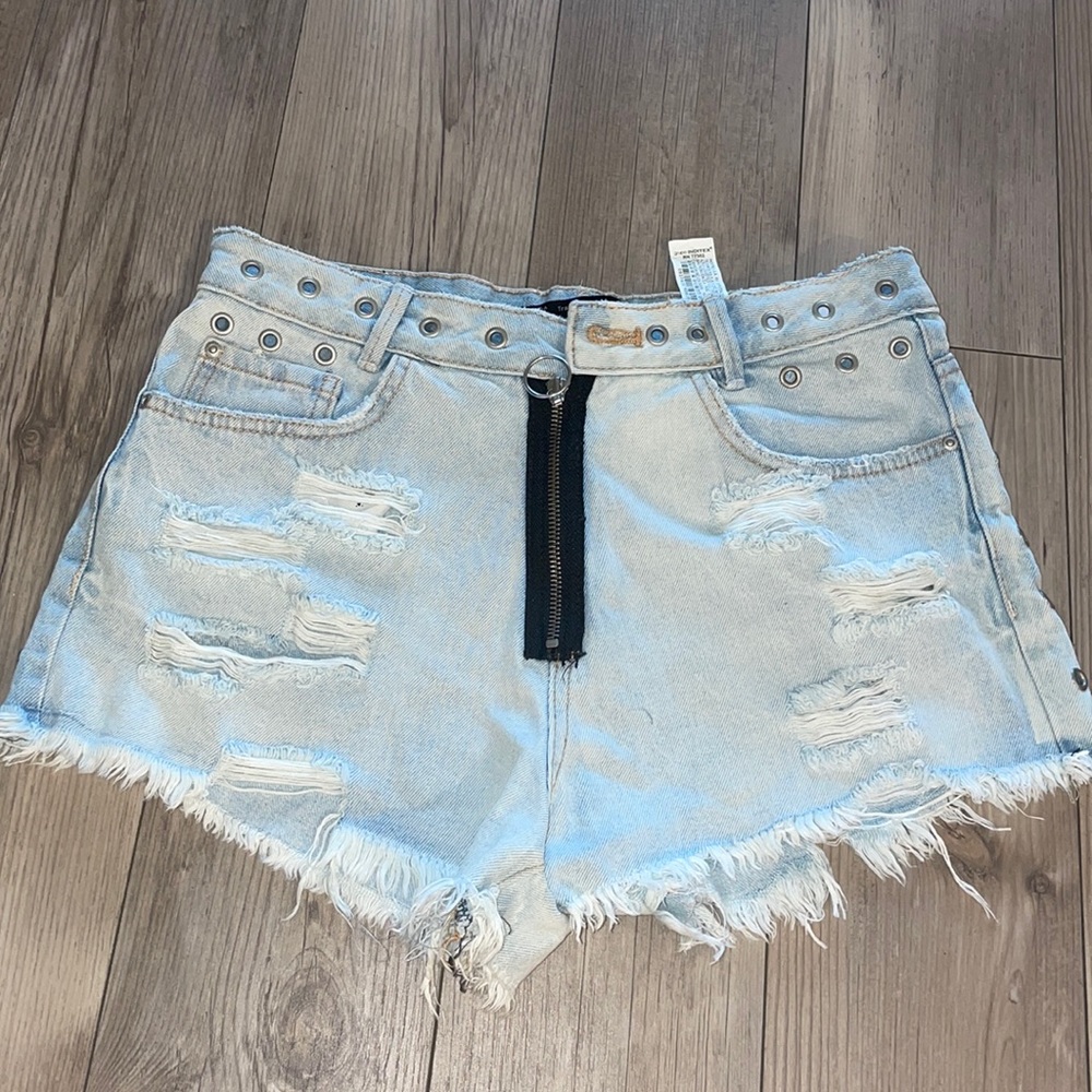 Womens Brand New fashionable Zara high waist denim shorts